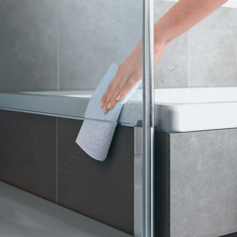 Душевая стенка для двери Kermi Pasa XP PXTVD10017VAK в интерьере