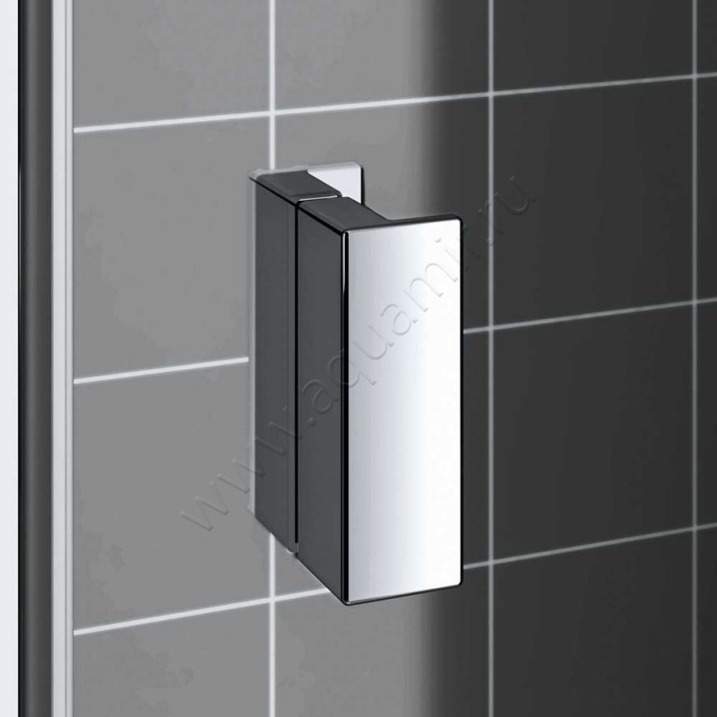 Маятниковая душевая дверь в нишу Kermi Raya в серебристом цвете RA1WR080201AK в интерьере