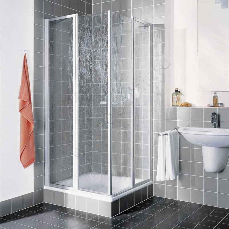 Маятниковая душевая дверь для комбинации с ответной частью Kermi Nova 2000 N2ESR0752011K в интерьере