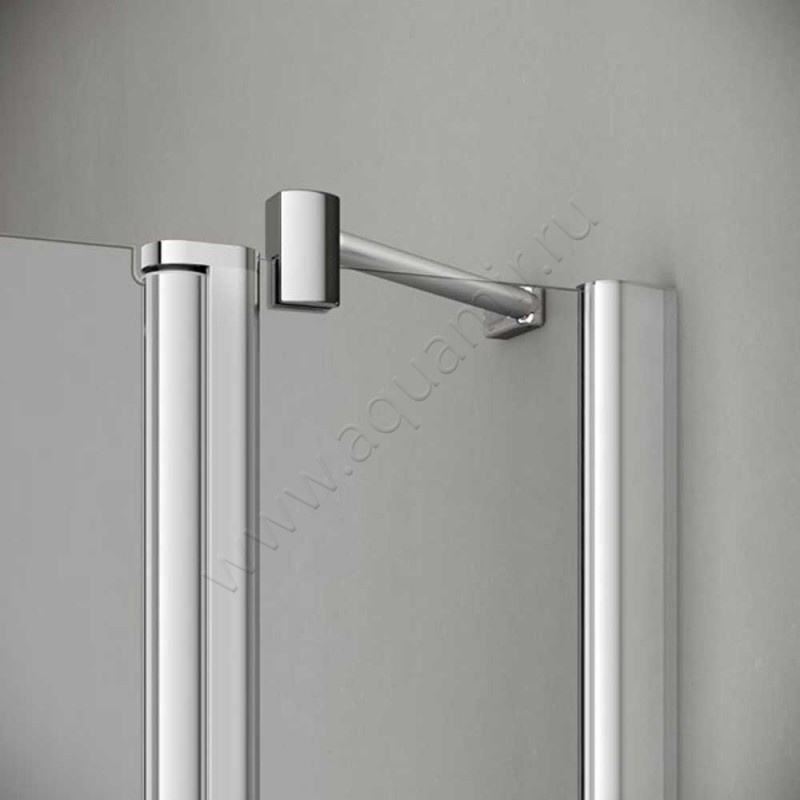 Маятниковая душевая дверь для комбинации с ответной частью Kermi Pega PEEPR08318VAK в интерьере