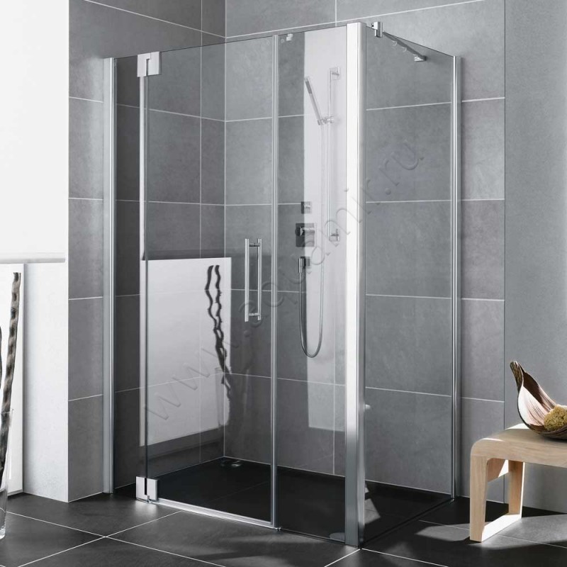 Маятниковая душевая дверь для боковой стенки Kermi Pasa XP PX1GL150201PK в интерьере