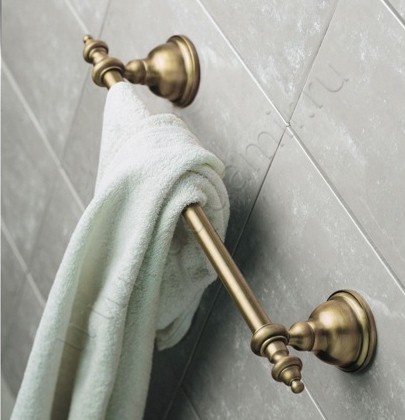 Полотенцедержатель Stilhaus Elite 61 см EL0508 в интерьере