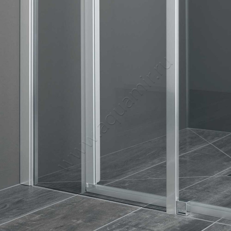 Раздвижная душевая дверь для комбинации с ответной частью Kermi Liga LIC2R123181AK в интерьере