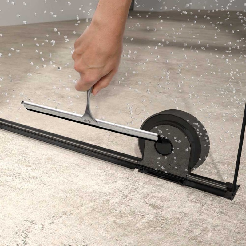 Раздвижная душевая перегородка Walk In Huppe Xtensa pure XT0203123321 в интерьере