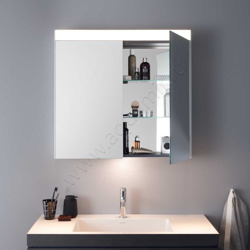 Зеркальный шкаф с подсветкой Duravit Universal 81 см LM7841000000 в интерьере