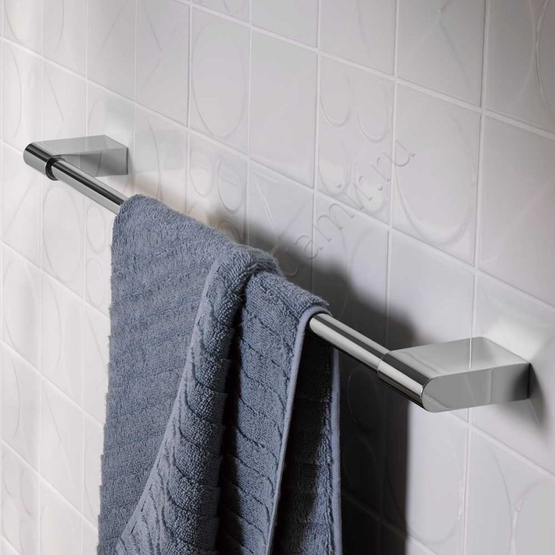 Полотенцедержатель Emco Flow 65 см 276000160 в интерьере