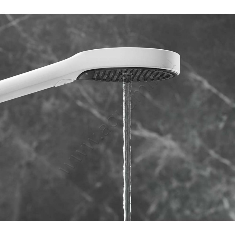 Душевая лейка Hansgrohe Rainfinity 26864700 в интерьере