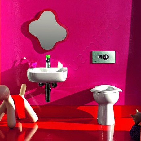 Унитаз приставной Laufen FLORAKIDS 38,5 см, белый 8220360000271 в интерьере