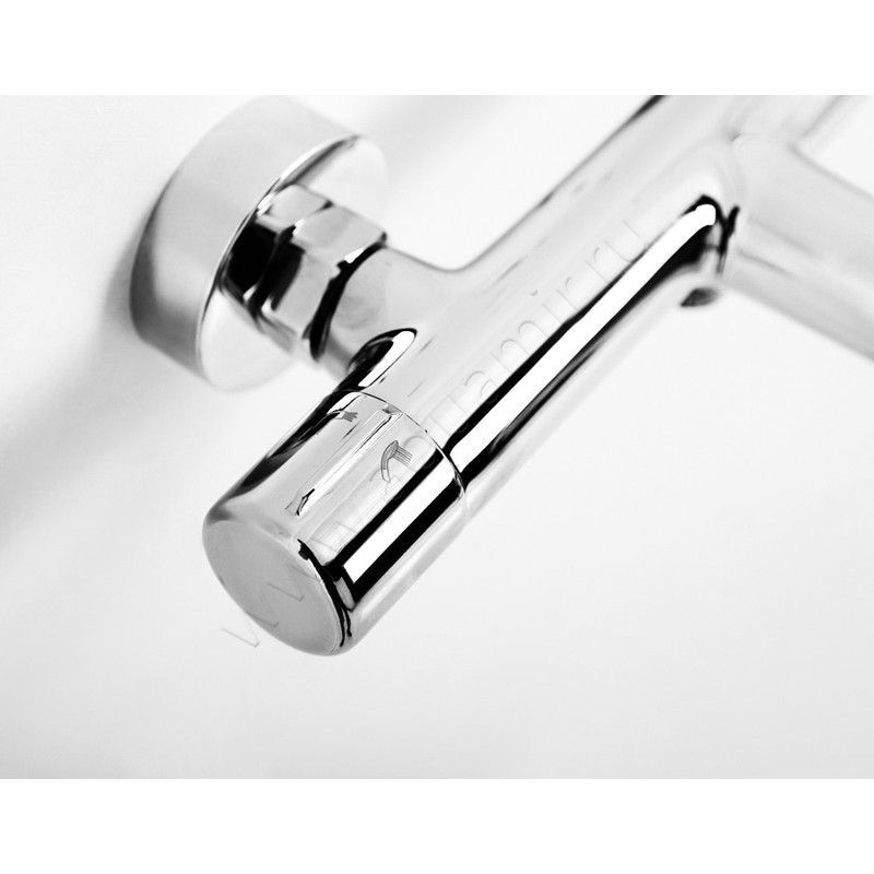 Смеситель для ванны BelBagno UNO UNOVASMCRM в интерьере