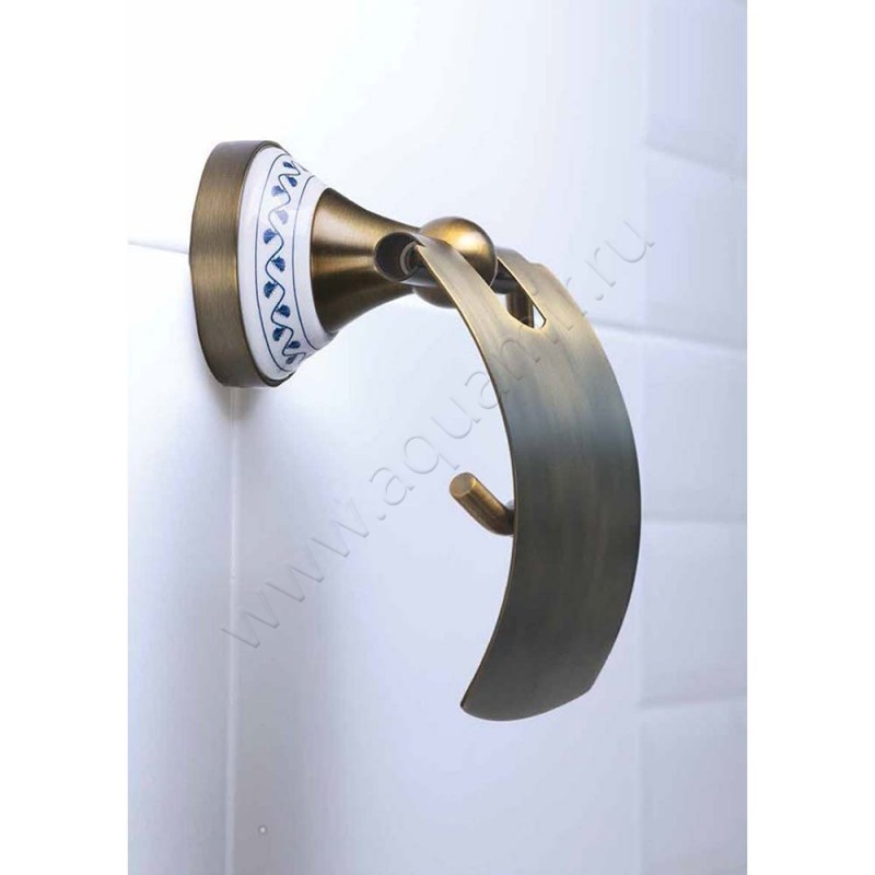 Держатель туалетной бумаги Bemeta Kera 144712017 в интерьере