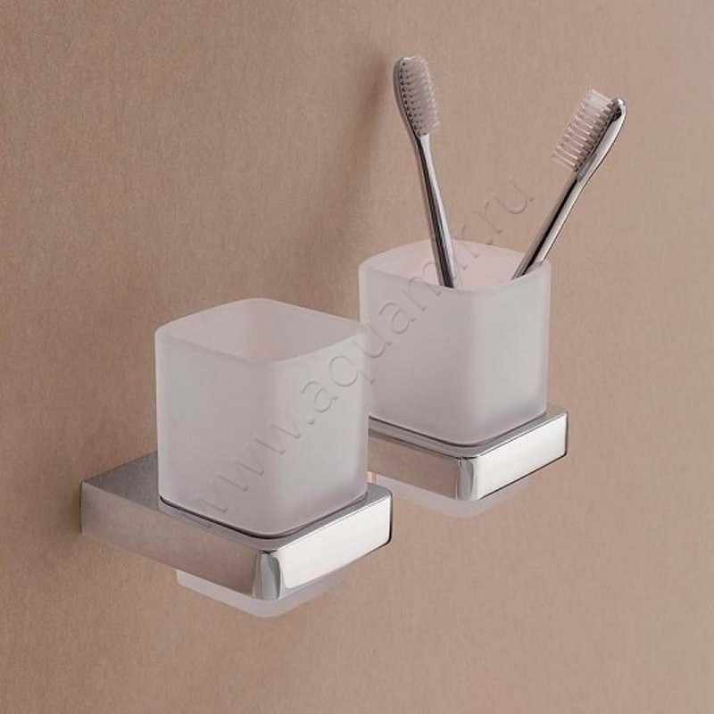 Стакан Emco Trend 022000100 в интерьере