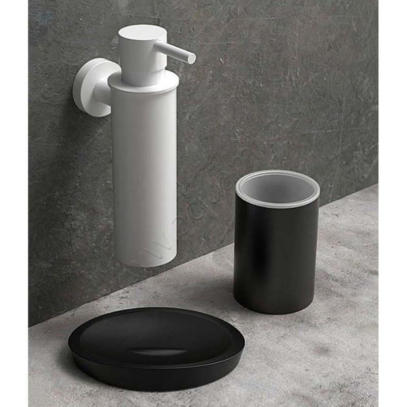 Дозатор Colombo Plus белый W4981BM в интерьере