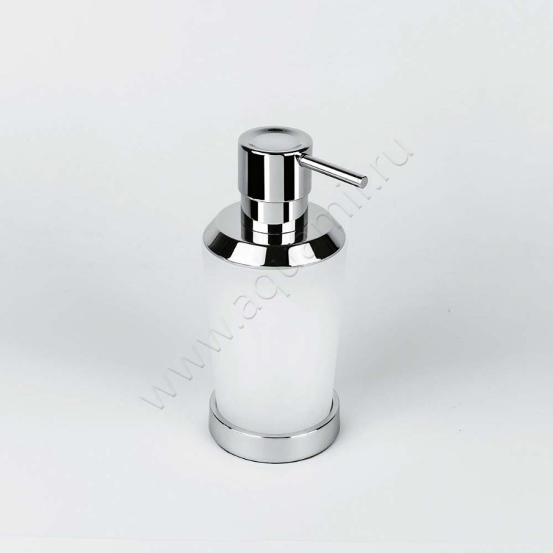Дозатор Colombo Road хром B9339000 в интерьере