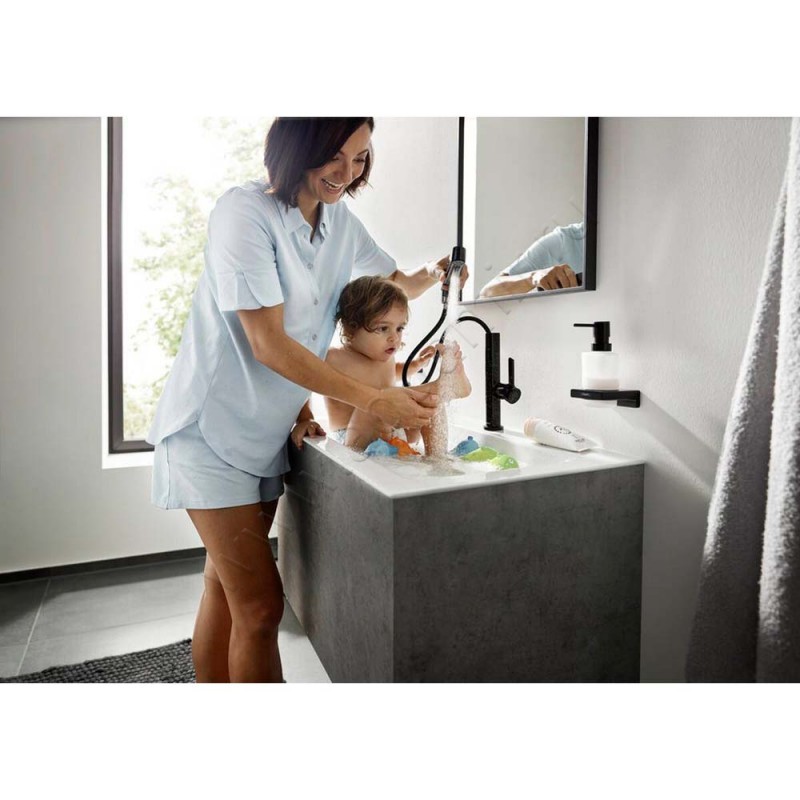 Дозатор Hansgrohe AddStoris черный 41745670 в интерьере