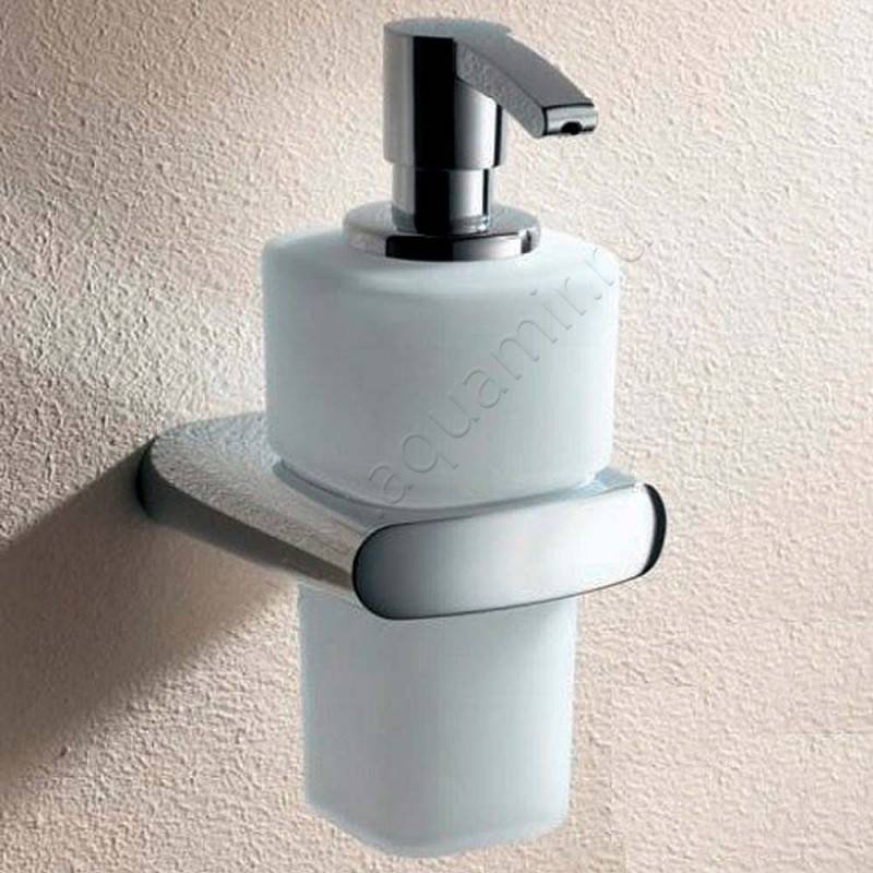 Дозатор Keuco Elegance new хром 11653019000 в интерьере