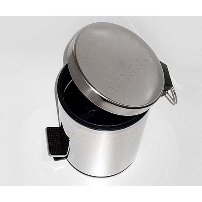 Ведро для мусора Wasserkraft K612 в интерьере