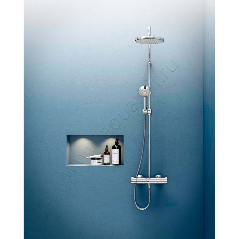 Душевая стойка Oras Nova 7402U в интерьере