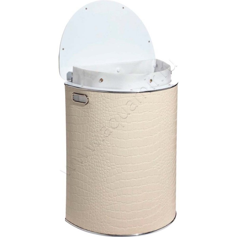 Корзина для белья Geralis KLHO в интерьере