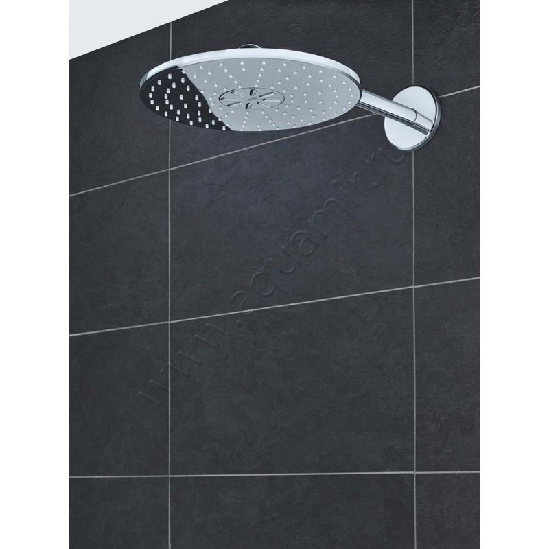 Верхний душ Grohe Rainshower SmartActive 26475000 в интерьере