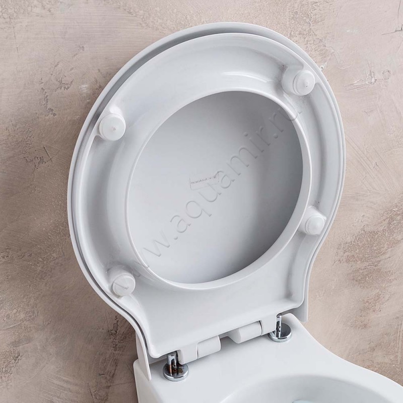 Крышка-сиденье Scarabeo Planet белый глянец 8108A в интерьере