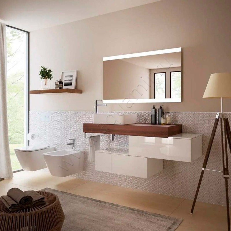 Унитаз подвесной Ideal Standard Strada T359601 в интерьере