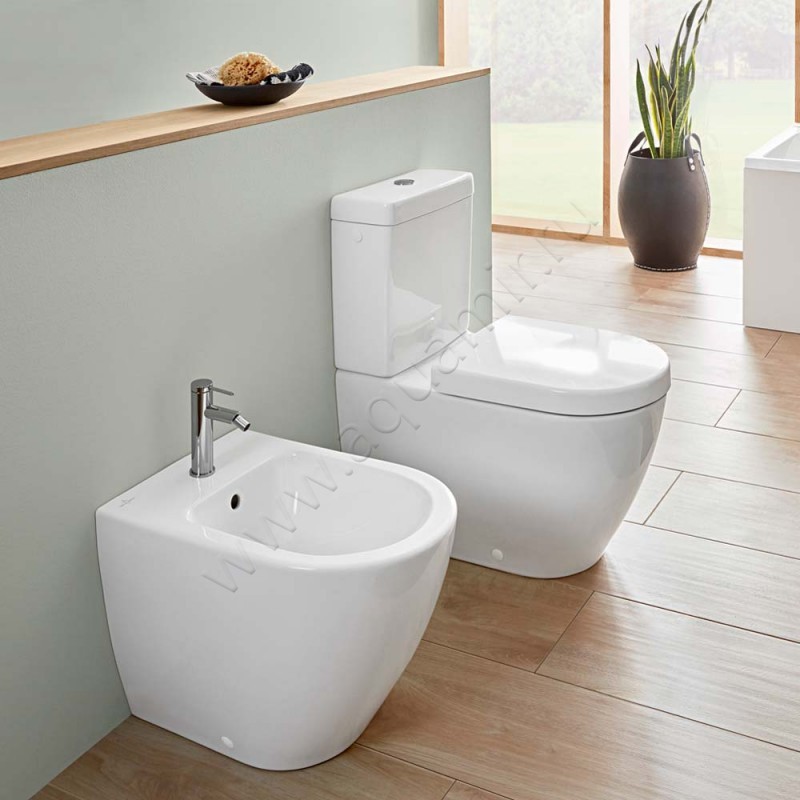 Биде напольное Villeroy & Boch Subway 2.0 540100R1 в интерьере