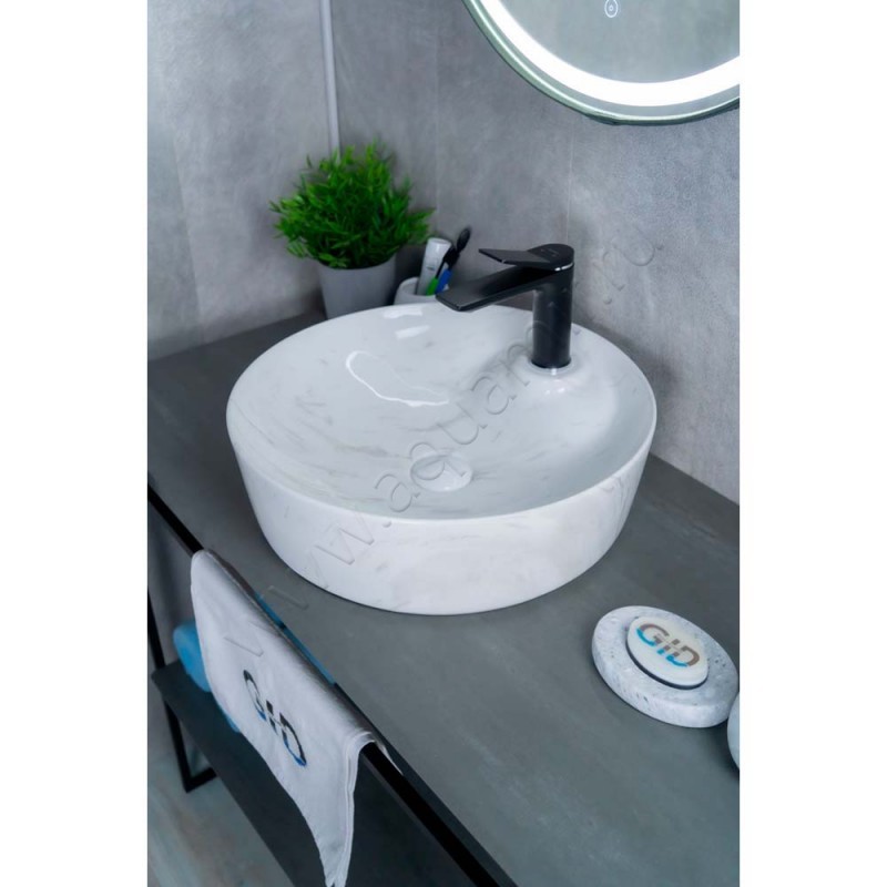 Раковина-чаша накладная с отверстием под смеситель Gid 44 см 53321 в интерьере