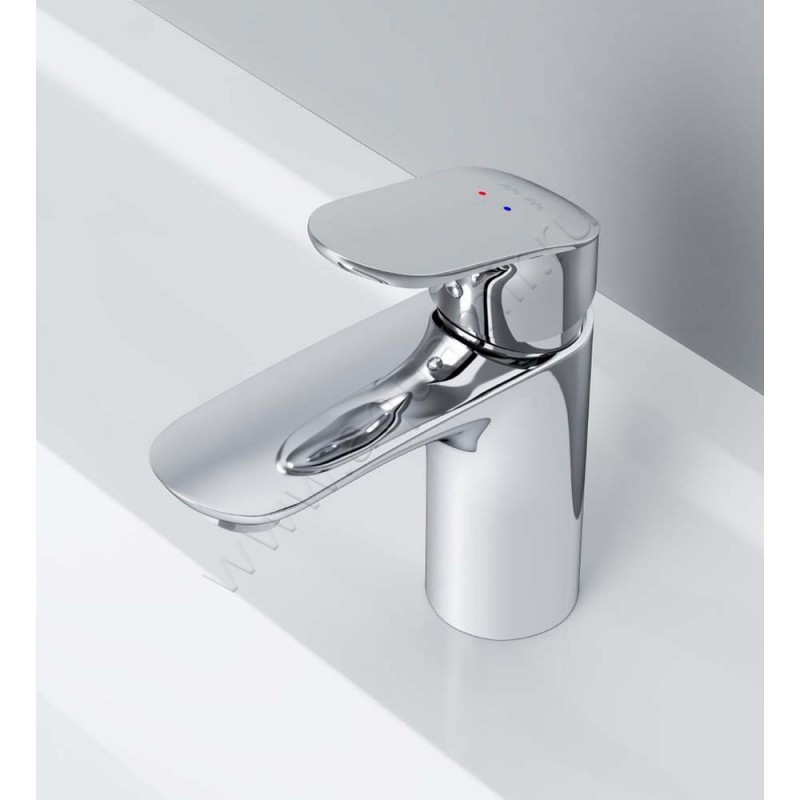 Смеситель для раковины AM.PM Like хром F8093016 в интерьере