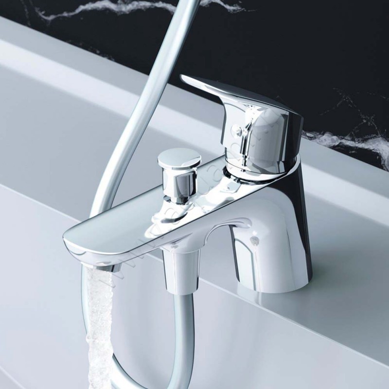 Смеситель для ванны AM.PM Like хром F8010232 в интерьере