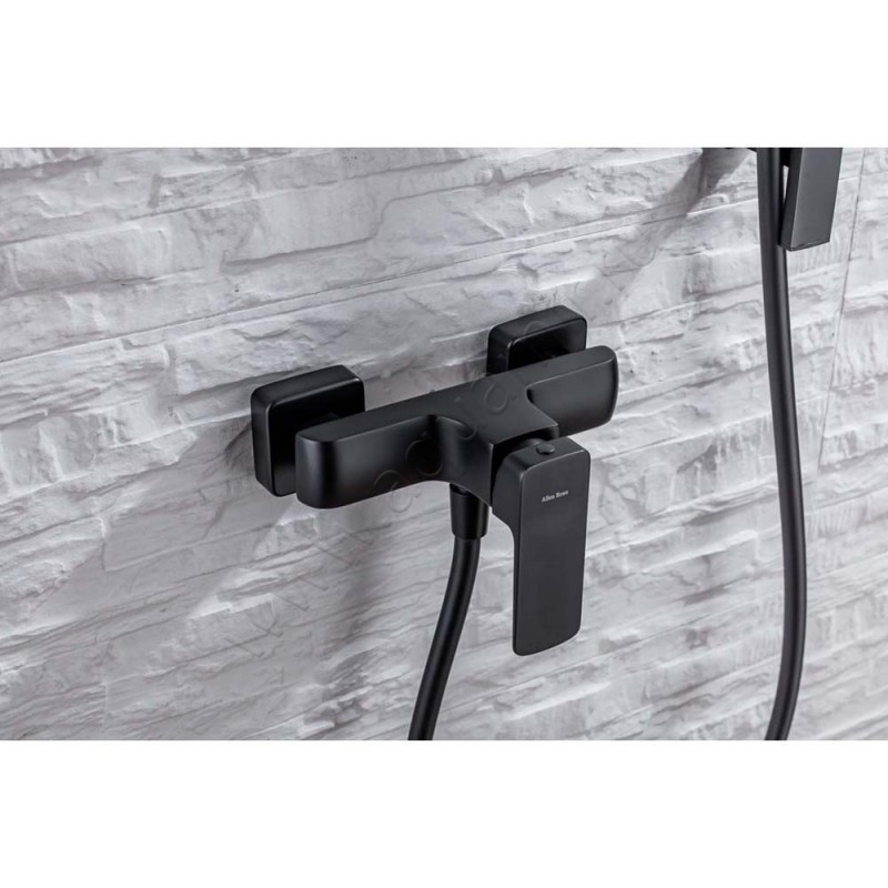 Смеситель для душа Allen Brau Infinity черный матовый 52101031 в интерьере