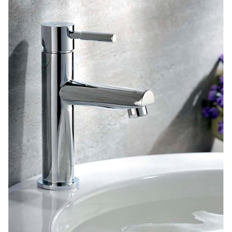 Смеситель для раковины Wasserkraft Main хром 4104 в интерьере