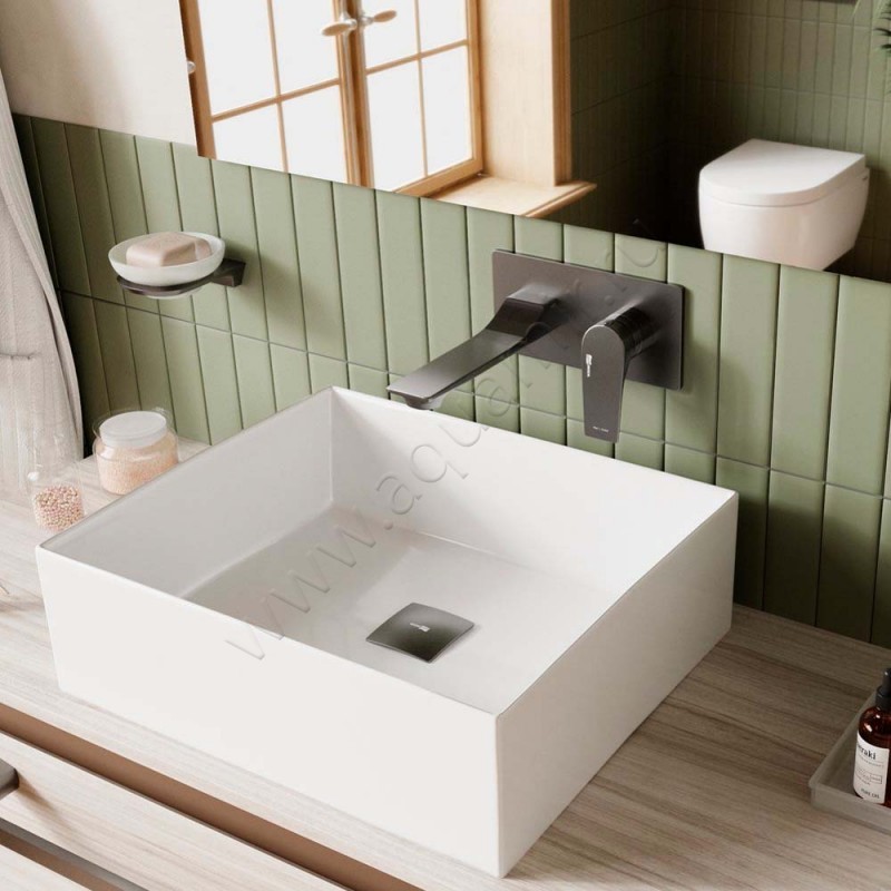 Смеситель для раковины Wasserkraft Wiese черный хром матовый 8430 в интерьере