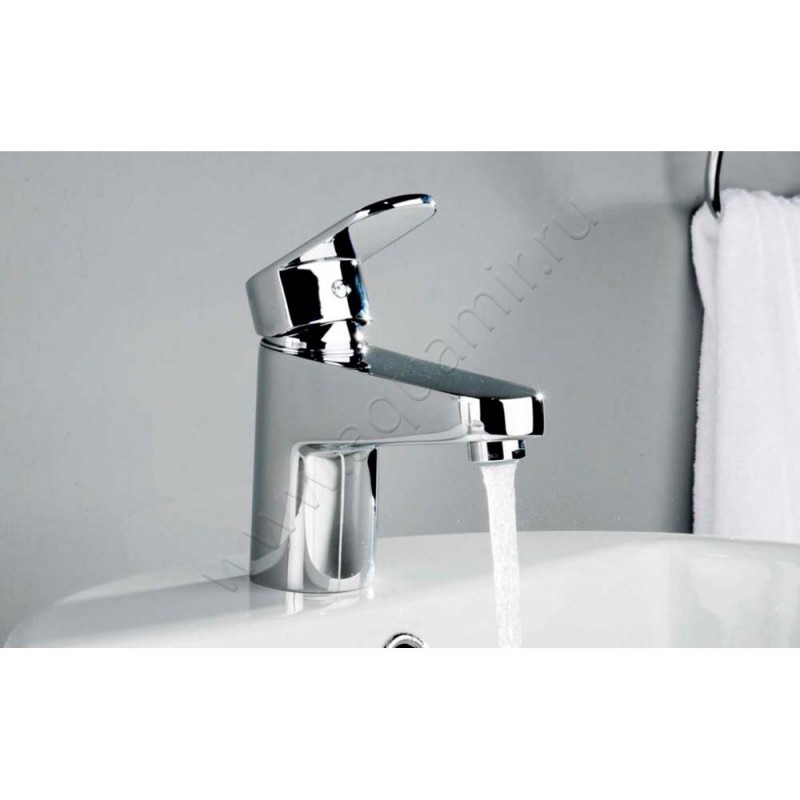 Смеситель для раковины Wasserkraft Donau 5303 в интерьере