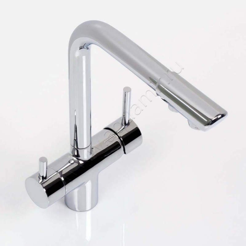 Смеситель для кухни Wasserkraft хром A8317 в интерьере