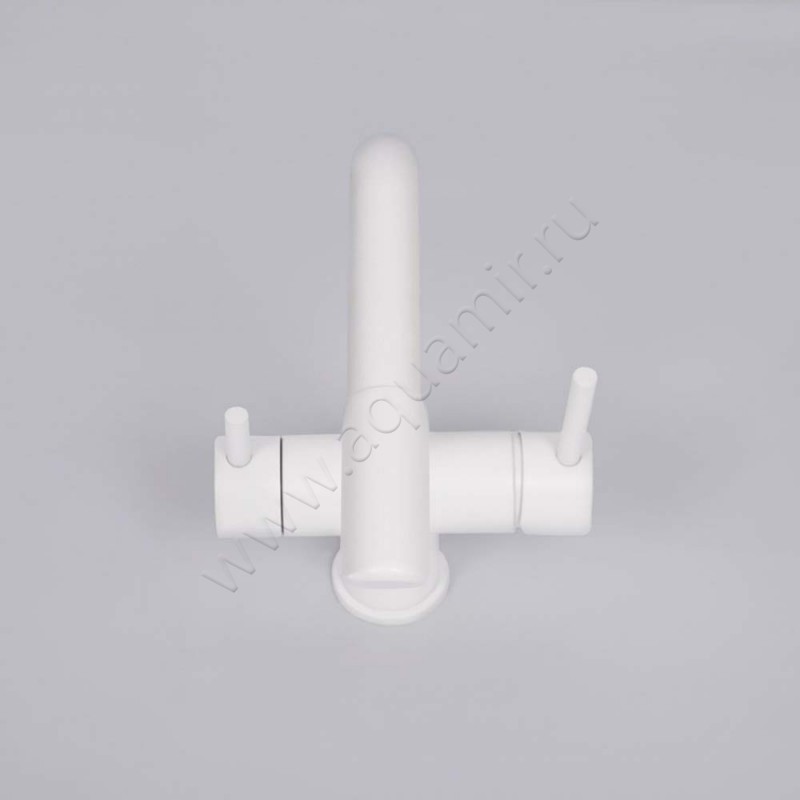 Смеситель для кухни Wasserkraft белый матовый A8357 в интерьере