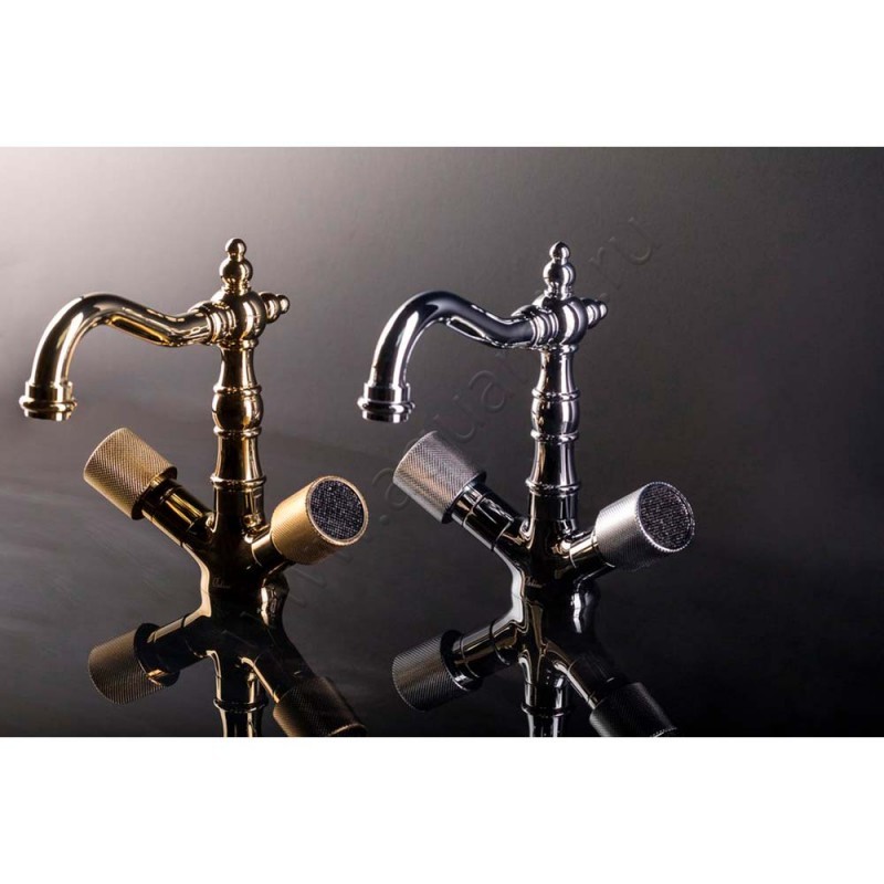 Смеситель для раковины Boheme Royal Cristal золото 292ROYALCRST в интерьере