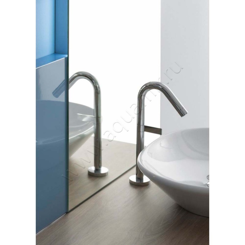 Смеситель для раковины Jacob Delafon Stillness E9854CP в интерьере