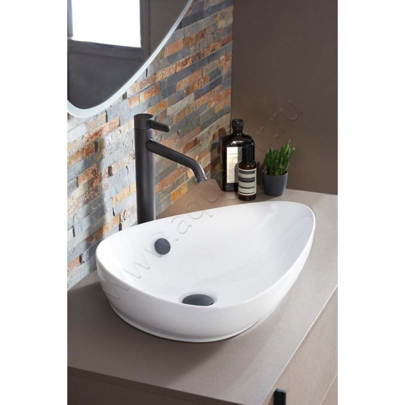 Смеситель для раковины Jacob Delafon Nouvelle Vague E78337BLV в интерьере