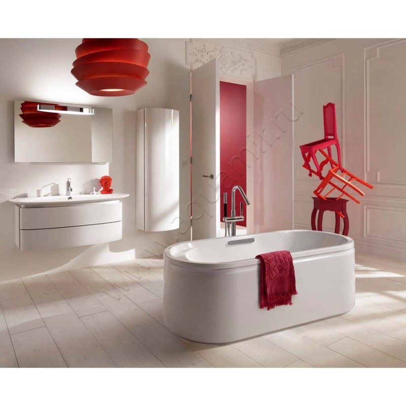 Напольный смеситель для ванны Jacob Delafon Stillness E97344CP в интерьере