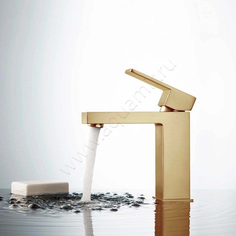 Смеситель для раковины Timo Selene золото матовое 206117F в интерьере