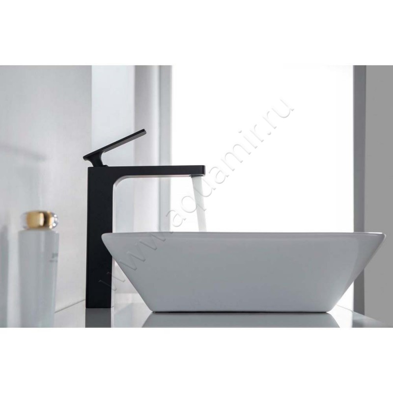 Смеситель для раковины Timo Torne черный матовый 431103F в интерьере