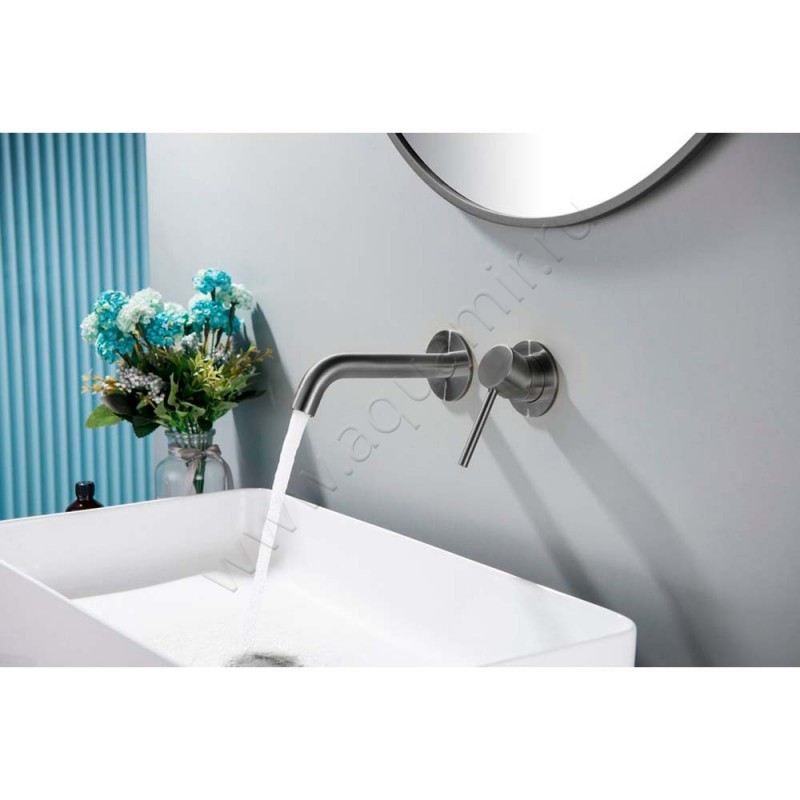 Смеситель для раковины Timo Saona черный хром матовый 237218SM в интерьере