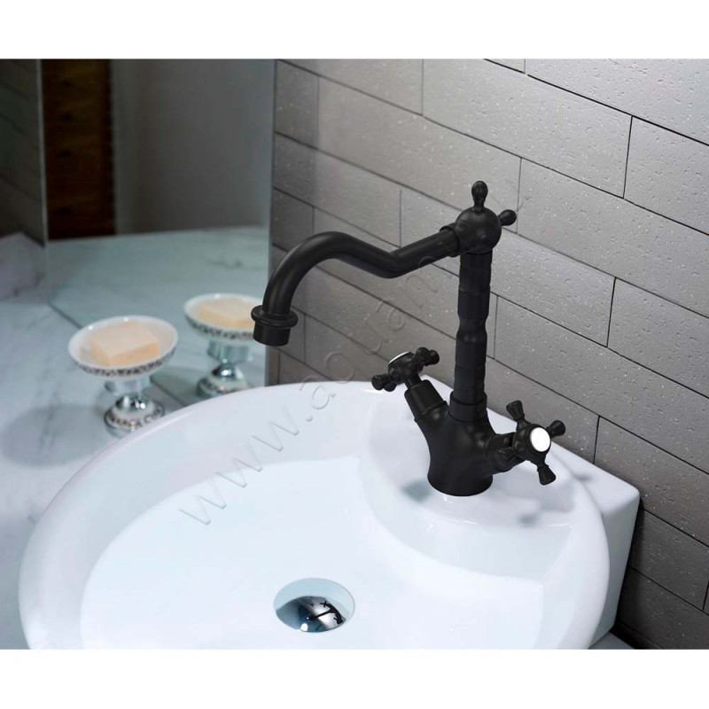 Смеситель для раковины Timo Nelson 014303F в интерьере