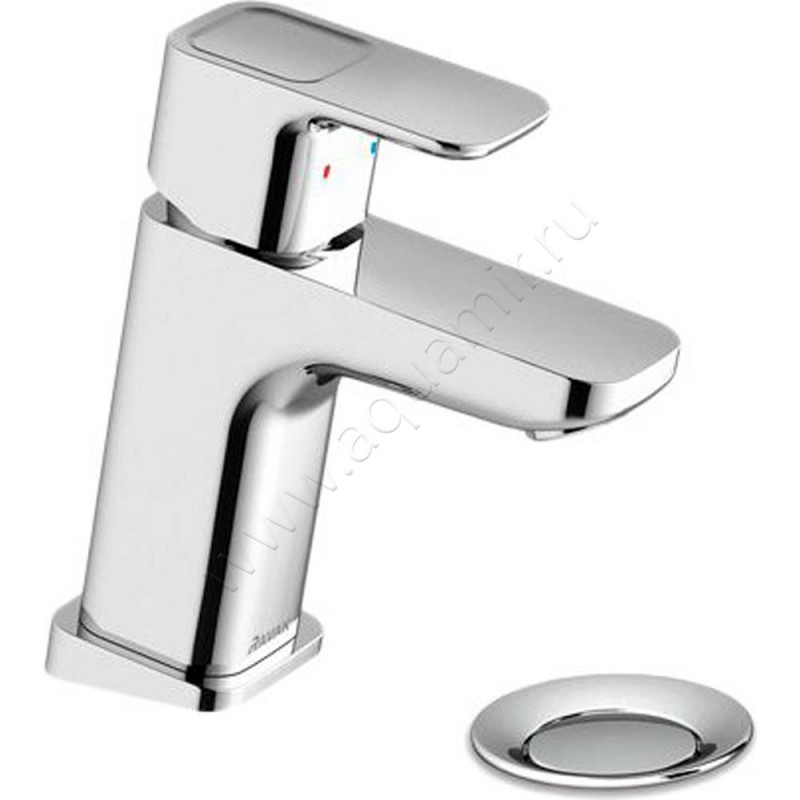 Смеситель для раковины Ravak 10 хром X070063 в интерьере