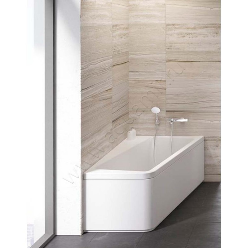 Смеситель для ванны Ravak 10 хром X070065 в интерьере