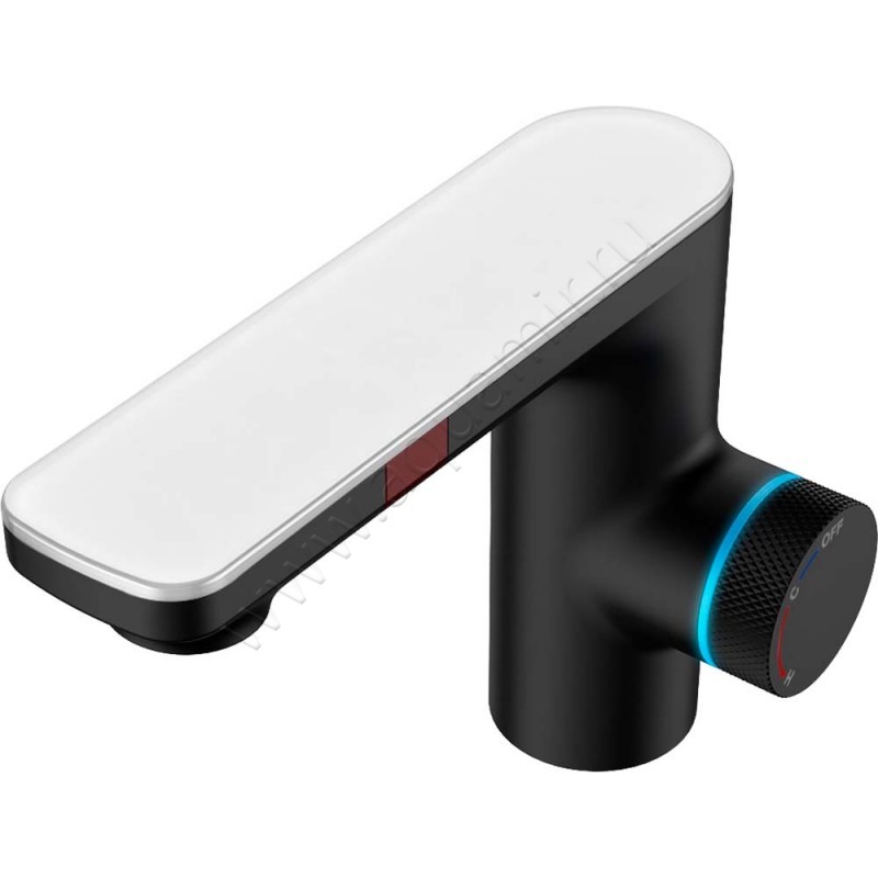 Смеситель для раковины Berges Wasserhaus Morans сенсорный/термостатический, черный матовый 076002 в интерьере