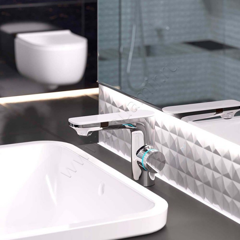 Смеситель для раковины Berges Wasserhaus Morans сенсорный/термостатический 076001 в интерьере