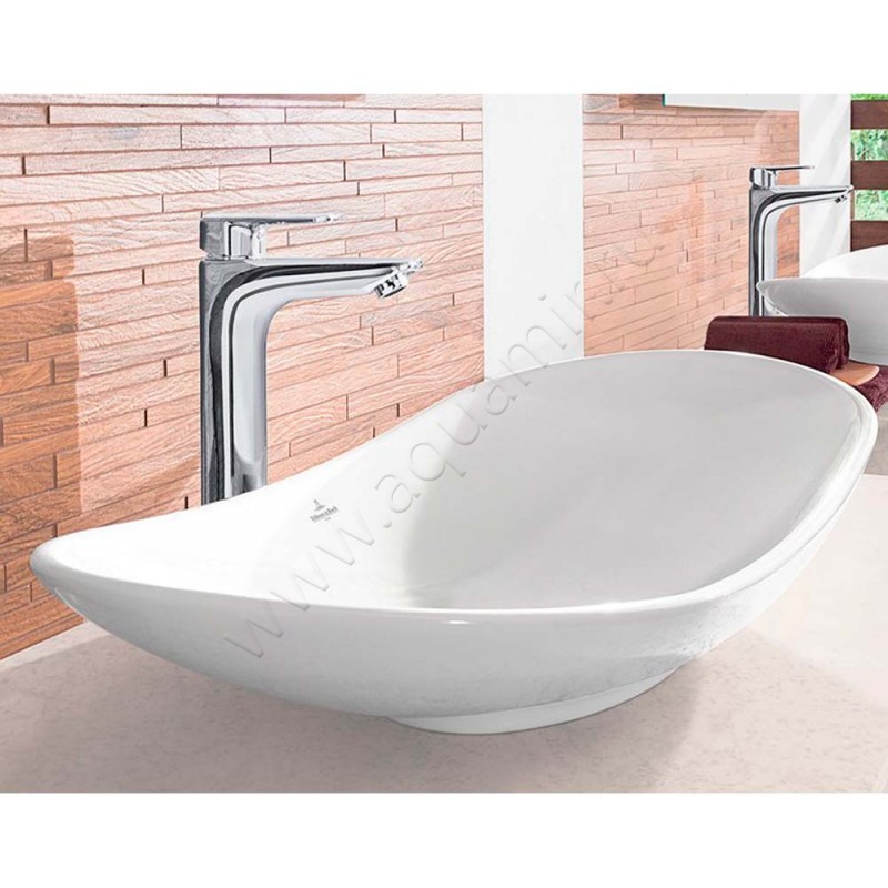 Смеситель для раковины Villeroy & Boch Subway 2.0 TVW10210511061 в интерьере