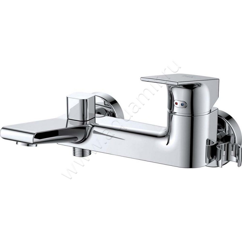 Смеситель для ванны D&K Hertz Rhein с душем, хром DA1293201 в интерьере