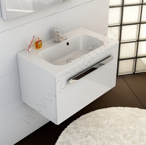 Раковина подвесная Ravak Chrome 800 80 см XJG01180000 в интерьере